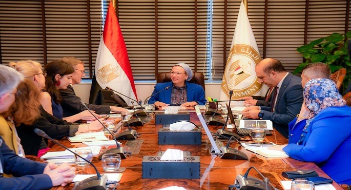 وزيرة البيئة تبحث مع جمعية أرباب رجال الأعمال الفرنسية “ميديف” تعزيز الاستثمارات للتحول الأخضر