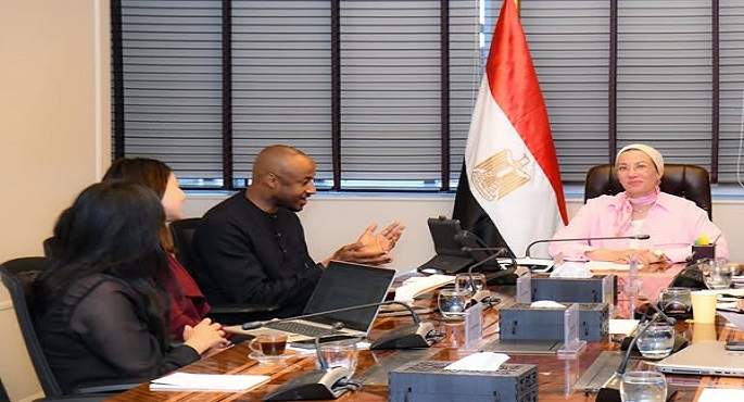 وزيرة البيئة تلتقى منسق المبادرة الأفريقية للتكيف لبحث آليات تعزيز العمل لدفع ملف التكيف فى القارة الأفريقية