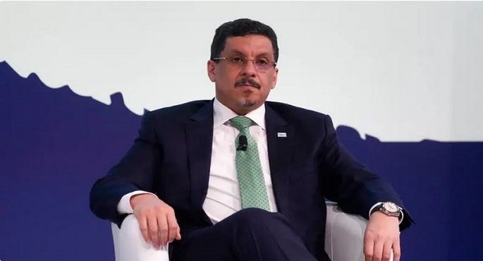 رئيس وزراء اليمن أحمد عوض بن مبارك يعلن استقالته