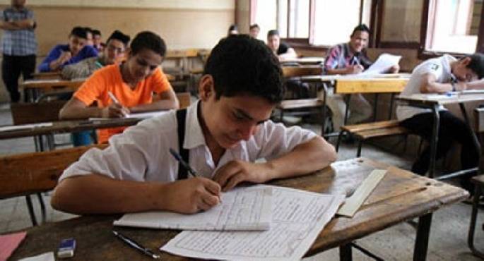 انطلاق امتحانات الفصل الدراسى الثانى للطلبة المصريين فى الخارج غدا
