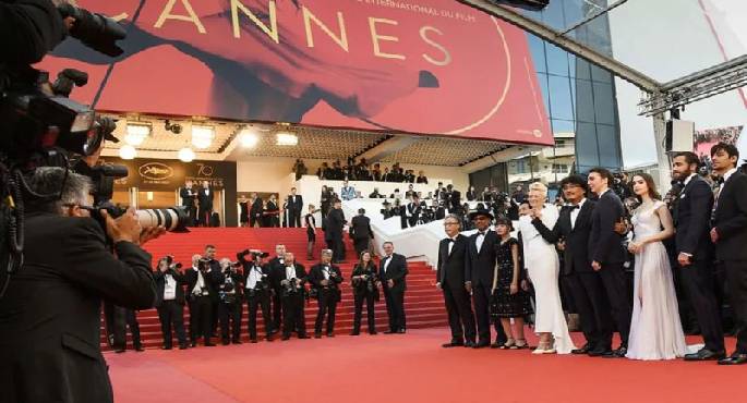 لجنة مصر للأفلام تشارك فى جلسة رفيعة المستوى فى “مارشيه دو فيلم” بمهرجان كان