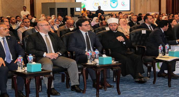وزير الثقافة يشارك في إطلاق الخطة العاجلة للسكان والتنمية والبرنامج القومى للوقاية من التقزم وسوء التغذية