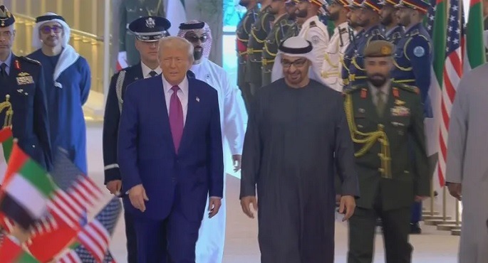 ترامب يصل إلى الإمارات فى آخر محطة من محطات جولته الخليجية