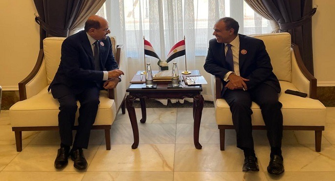 وزير الخارجية يلتقى نظيره اليمنى على هامش الاجتماع الوزارى التحضيرى للقمة العربية