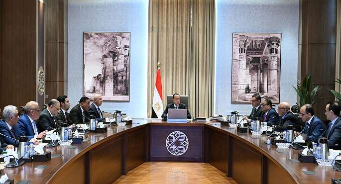 رئيس الوزراء يتابع مستجدات الموقف التنفيذى لمشروع تطوير مدينة رأس الحكمة بالساحل الشمالى الغربى