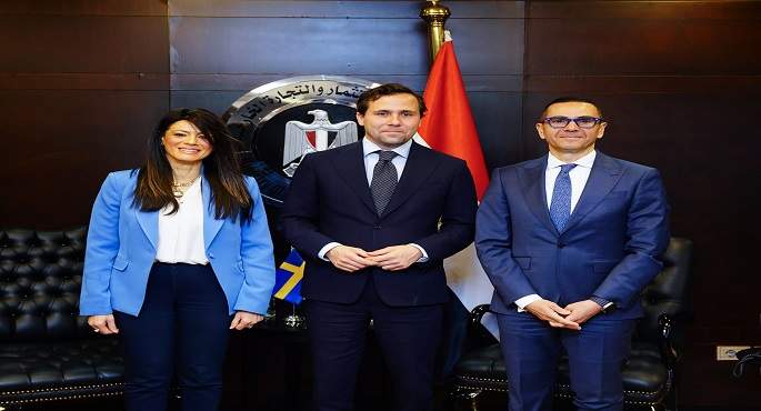 الخطيب والمشاط يبحثان مع وزير التجارة الدولية والتعاون الإنمائى السويدى سبل تعزيز العلاقات