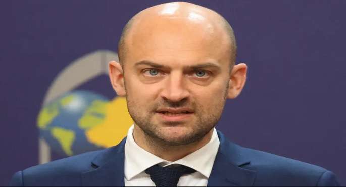 وزير الخارجية الفرنسى: نتمسك بالحل السياسى للنزاع الإسرائيلى الفلسطينى