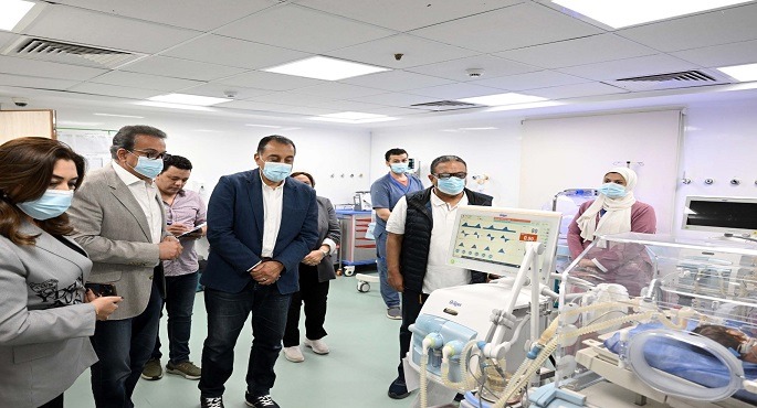بالصور.. خلال جولته بالغربية.. رئيس الوزراء يتفقد مُستشفى محلة مرحوم التخصصى ومشروع تغطية المصرف المواجه لها