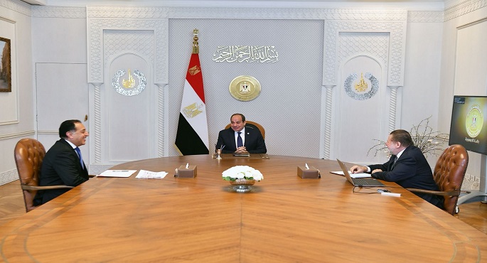 الرئيس السيسي يوجه بضرورة مواصلة العمل على توفير الظروف الملائمة لجذب مزيد من الاستثمارات الأجنبية