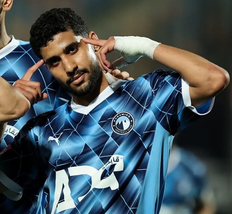 بخطأ محمد عواد .. الزمالك يواصل نزيف النقاط ويخسر أمام بيراميدز 0/ 1