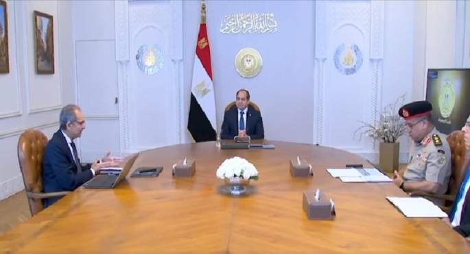السيسي يتابع مستجدات مبادرة “الرواد الرقميون” ويوجه بسرعة التنفيذ