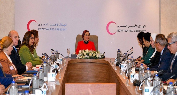 السيدة انتصارالسيسى: الهلال الأحمر المصرى يجسد أسمى معانى الإنسانية والعمل التطوعى