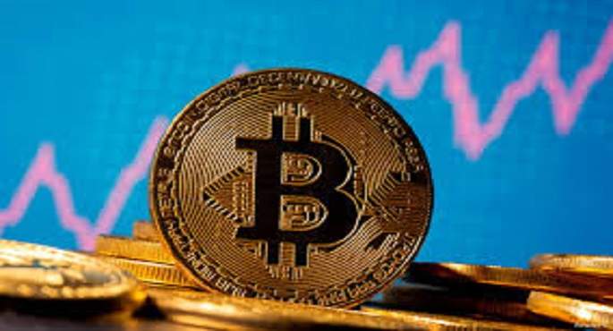 بيتكوين تقفز فوق 117 ألف دولار بدعم ترشيح ترامب لعضو جديد فى الاحتياطى الفيدرالى