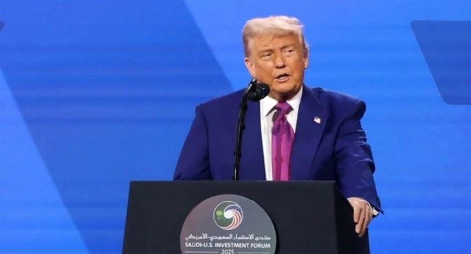 البيت الأبيض: ترامب سيتخذ قرارا بشأن إيران خلال الأسبوعين المقبلين