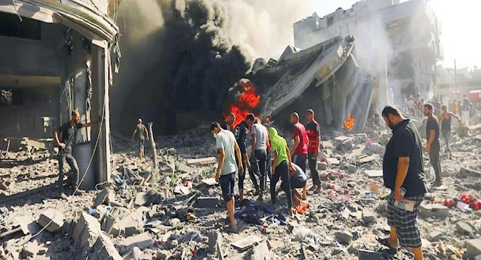 استشهاد عدد من الفلسطينيين في قصف إسرائيلى على خيمة للنازحين في وسط غزة