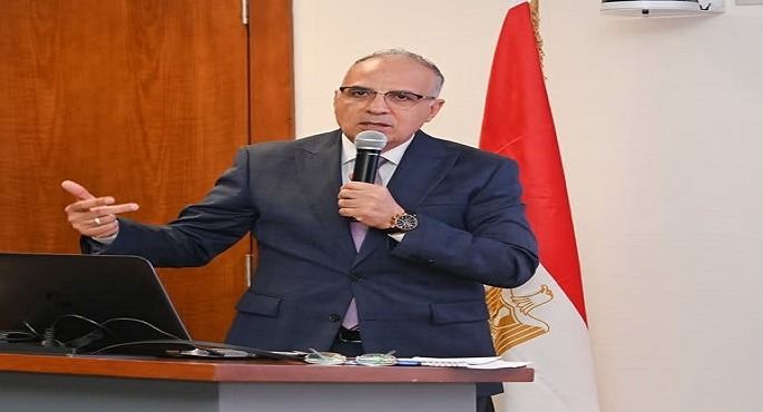 وزير الرى يلتقى المهندسين الجدد الملتحقين للعمل حديثًا بوزارة الموارد المائية والرى