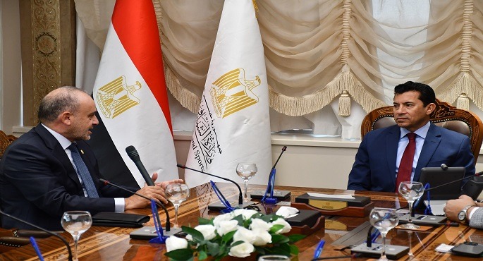 وزير الشباب والرياضة يؤكد أن الوزارة تعمل على تمكين الكفاءات المصرية فى كافة المحافل