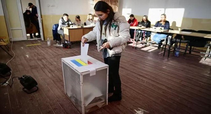 بدء التصويت فى الانتخابات الرئاسية فى رومانيا