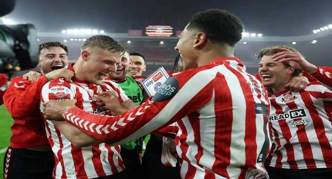 سندرلاند يصعد إلى الدورى الإنجليزى الممتاز