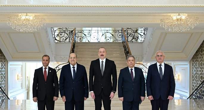 رئيس مجلس الشيوخ يؤكد اعتزاز مصر بالعلاقات الوطيدة التى تربطها بأذربيجان
