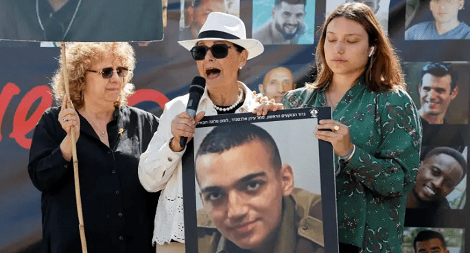 “حماس تفرج عن الجندى الإسرائيلى الأمريكي “عيدان ألكسندر” اليوم .. ووقف إطلاق نار مؤقت تمهيدا لتسليمه