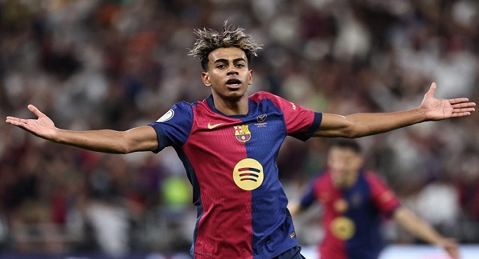 برشلونة سيمنح يامال “الرقم الأعظم” فى تاريخ النادى