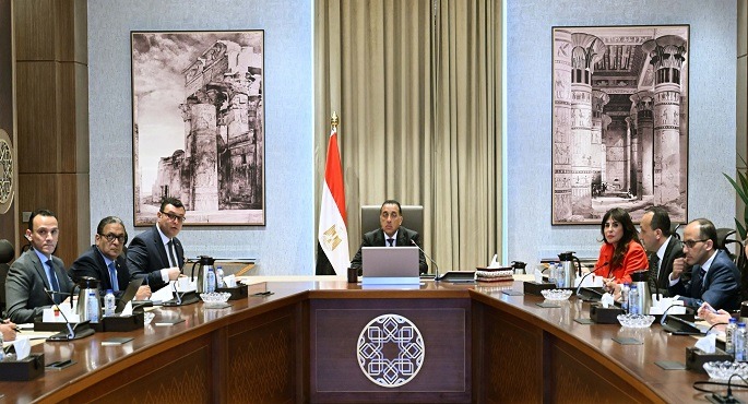 رئيس الوزراء يتابع الموقف الخاص لما يتم تنفيذه من مشروعات الإسكان