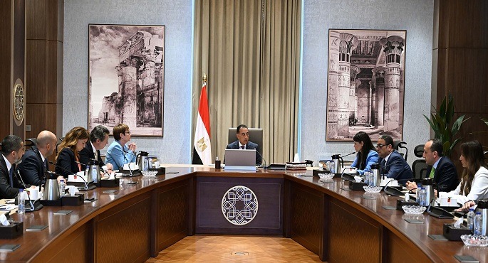 مدبولى: نتطلع لاستمرار التعاون مع “الأوروبى لإعادة الإعمار” وتنفيذ مشروعات مشتركة