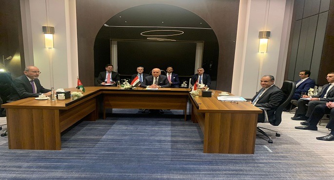 وزير الخارجية يشارك فى اجتماع آلية التعاون الثلاثى مع وزيرى خارجيتى الأردن والعراق ببغداد