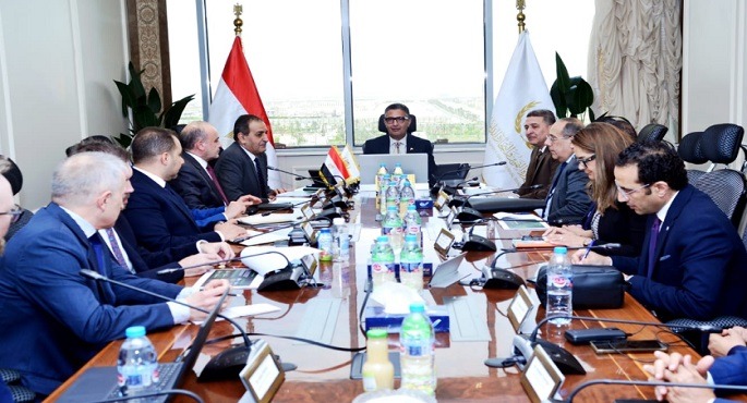 وزير التموين يؤكد أهمية استمرار التعاون مع الجانب الروسي باعتباره شريكًا استراتيجيًا في توريد القمح