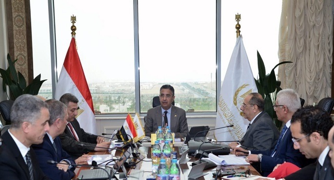 وزير التموين : ملتزمون بمتابعة الأسواق وتوفير السلع بجودة وأسعار مناسبة