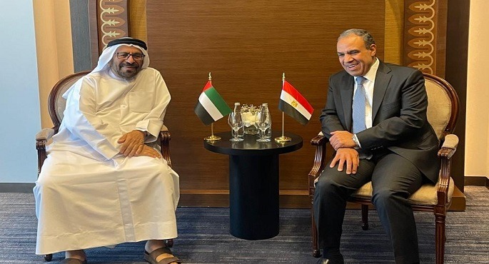 وزير الخارجية يبحث مع وزير الدولة الإماراتى العلاقات الأخوية والمستجدات بغزة واليمن وليبيا وسوريا