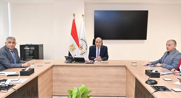 بالصور.. وزير الرى يتابع حالة الرى بمحافظة البحيرة خلال فترة أقصى الاحتياجات المائية الحالية