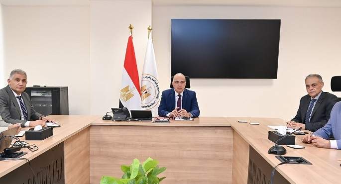 وزير الرى يناقش مقترح “مشروع إعادة تأهيل نظام الرى فى وادى النقرة لمواجهة التغيرات المناخية”