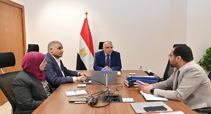 وزير الرى يتابع موقف مشروع المسار الناقل لمياه الصرف الزراعى لمحطة المعالجة فى الدلتا الجديدة بنسبة تنفيذ ٧٨%