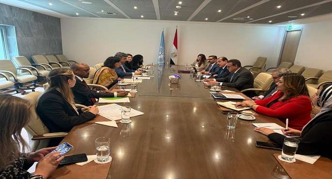 وزير الصحة يبحث مع رئيس “جافى” آليات تُسهم فى التوسع بصناعة اللقاحات