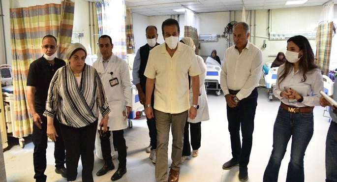 بالصور.. وزير الصحة يتفقد مستشفى وادى النطرون التخصصى بمحافظة البحيرة