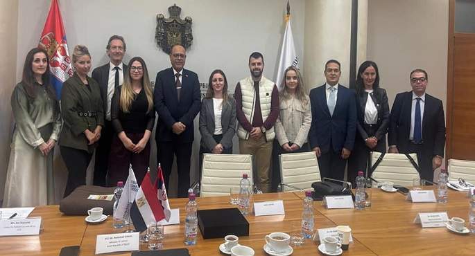 وزير العمل يستكمل لقاءاته فى صربيا باجتماع مع رئيس غرفة التجارة والصناعة