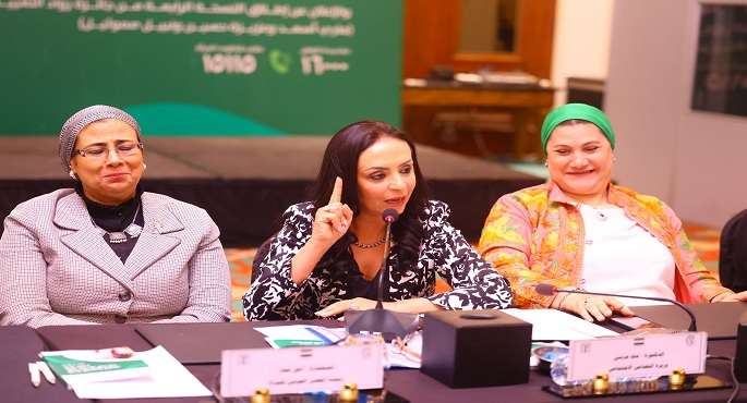وزيرة التضامن تستعرض جهود الدولة فى القضاء على ختان الإناث