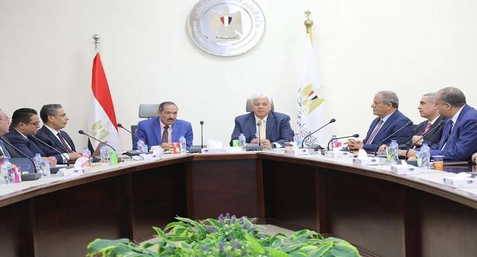 بدء أعمال اللجنة العليا لاختيار عمداء المعاهد العليا