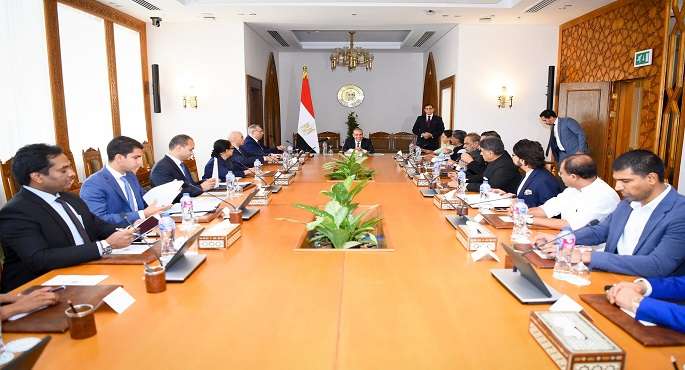 وزير الخارجية يؤكد التطلع لاستثمار زخم العلاقات مع الهند وترجمته إلى إجراءات لتعزيز التعاون