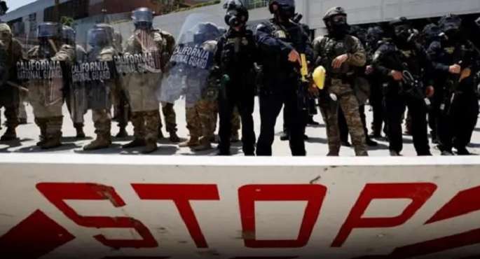 حاكم كاليفورنيا يتعهد بمقاضاة إدارة ترامب بسبب نشر مشاة البحرية فى لوس أنجلوس