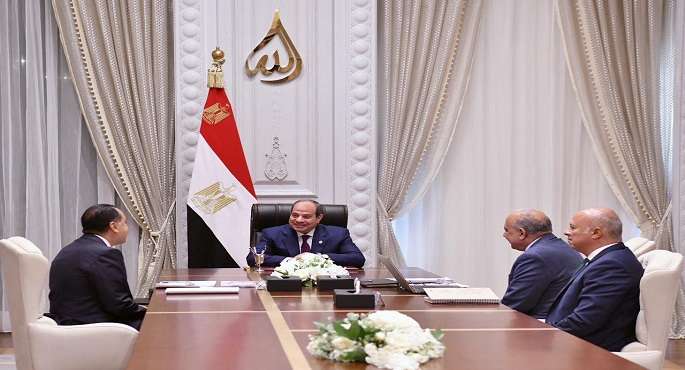 الرئيس السيسى يؤكد ضرورة تكثيف الجهود الحكومية لجذب الاستثمارات لقطاع الطاقة المتجددة