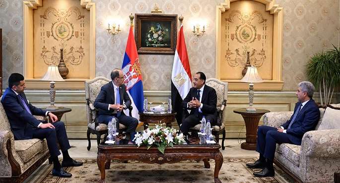 بدء جلسة مباحثات موسعة بين رئيس الوزراء ونظيره الصربى لبحث سبل تعزيز التعاون بين البلدين