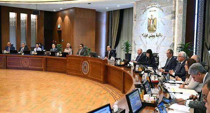 مدبولي يطمئن المواطنين : لدينا احتياطيات استراتيجية من السلع بما يكفى حاجة الاستهلاك المحلى