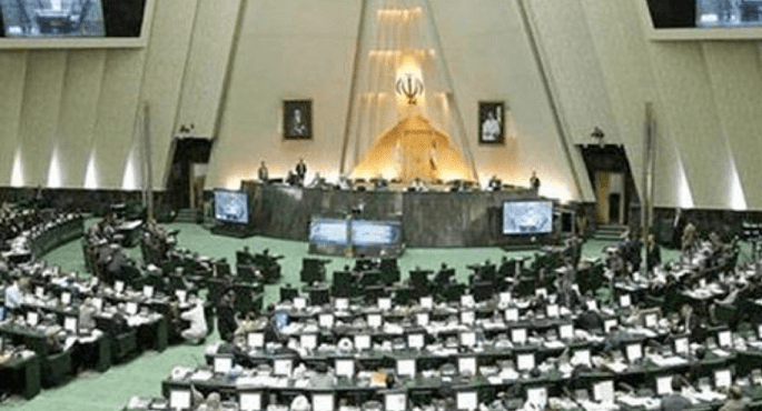 البرلمان الإيرانى: طهران لن تخفض تخصيب اليورانيوم إلى أقل من 20%