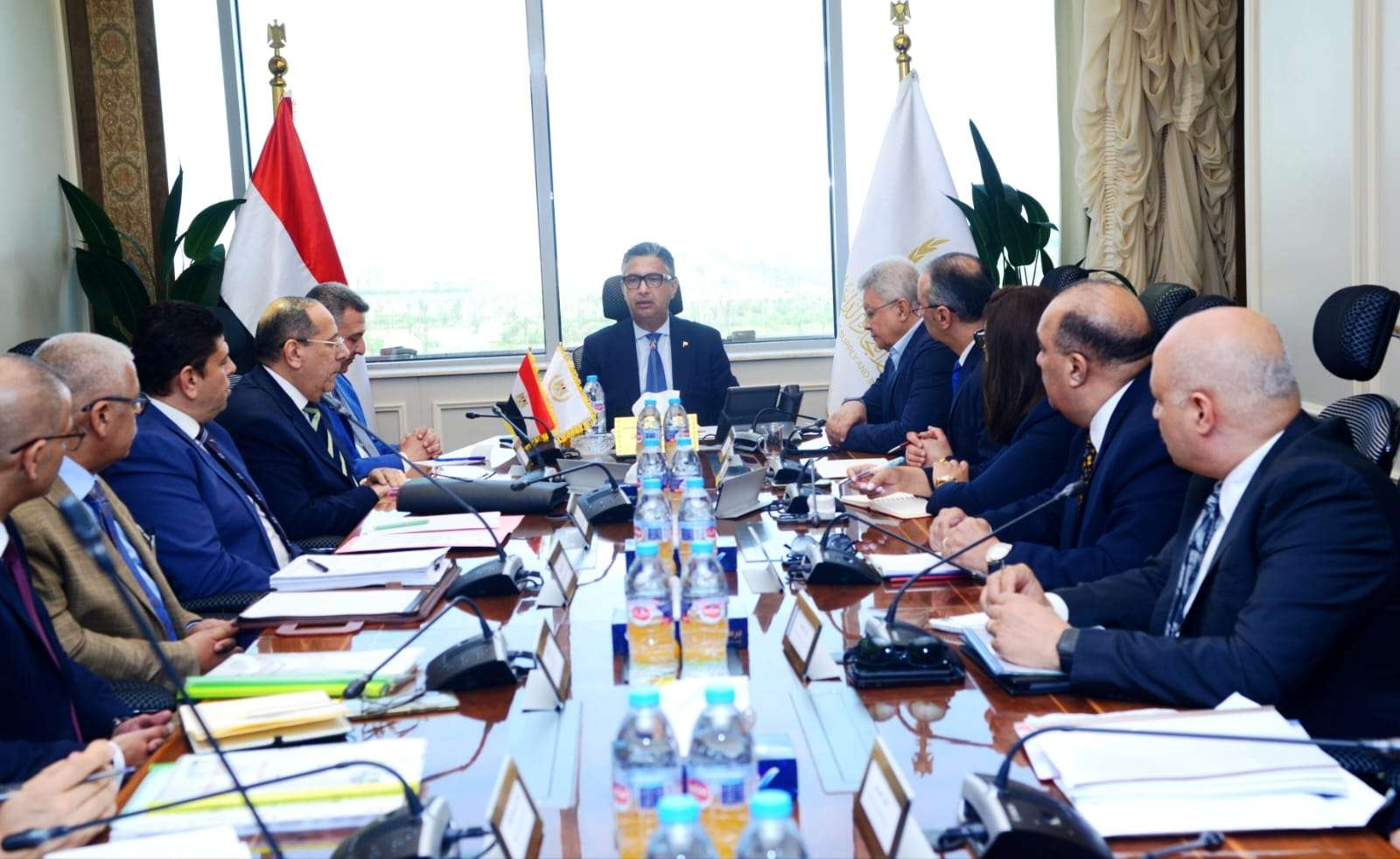 وزير التموين يتابع الموقف التنفيذى للمخزون الاستراتيجى من السلع