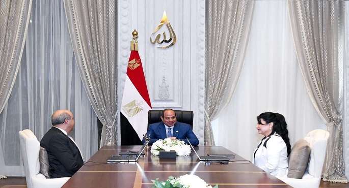 بالصور .. الرئيس السيسى يوجه بالاستمرار فى تطوير المطارات المصرية من خلال شراكات دولية