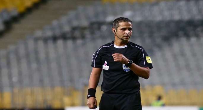 المصرى محمود عاشور حكم فار رئيسيا في مباراة “مانشستر سيتى” و”العين” بمونديال الأندية