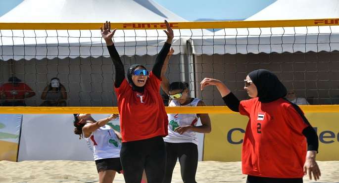 تأهل منتخب الشباب للكرة الطائرة الشاطئية للسيدات إلى نهائى بطولة إفريقيا بالمغرب